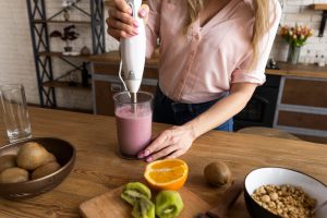 membuat smoothies