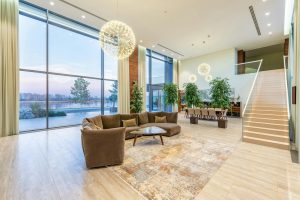 Rumah modern kaca terbuka