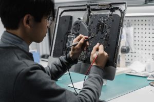 Bisnis servis komputer
